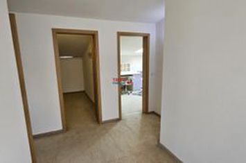 Apartament 3 camere de vanzare CETATE - Alba anunturi imobiliare Alba