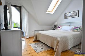 Casă - 4 camere de vanzare EXTERIOR EST - Brasov anunturi imobiliare Brasov