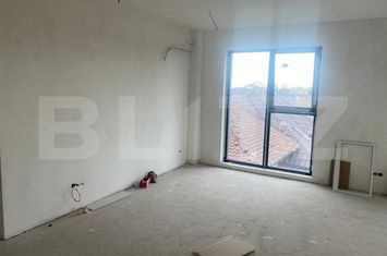 Apartament 2 camere de vanzare MIHAI BRAVU - Prahova anunturi imobiliare Prahova