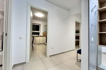 Apartament 2 camere de inchiriat TRACTORUL - Brasov anunturi imobiliare Brasov