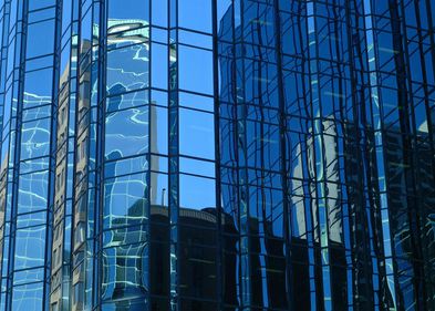 Investitiile imobiliare in birouri si spatii comerciale, cele mai putin riscante