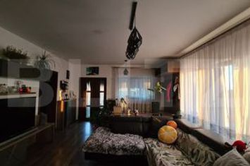 Casă - 4 camere de vanzare SATU MARE - Satu Mare anunturi imobiliare Satu Mare