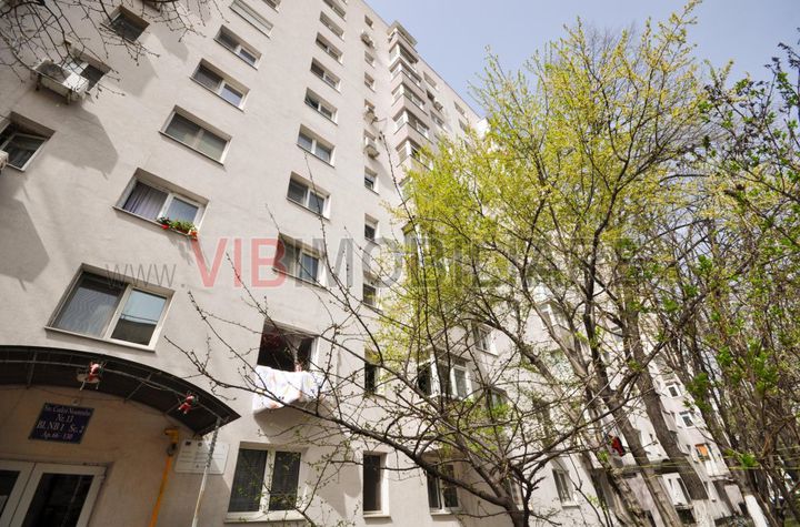 Apartament 2 camere de vanzare TITAN - Bucuresti anunturi imobiliare Bucuresti