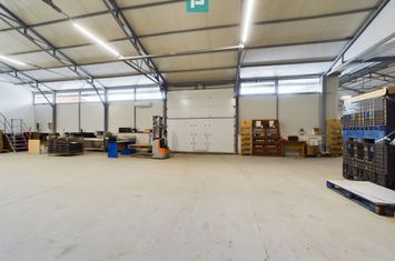 Hală de producție cu spații de birouri anunturi imobiliare Timis