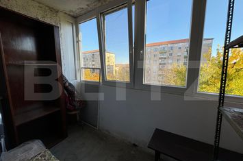 Apartament 3 camere de vanzare ROGERIUS - Bihor anunturi imobiliare Bihor