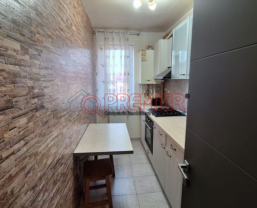 Apartament 2 camere Zona Sfinti, 83 mp