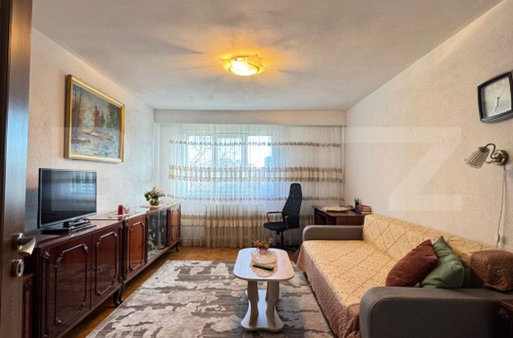 Apartament 3 camere de vanzare CLUJ-NAPOCA - Cluj anunturi imobiliare Cluj