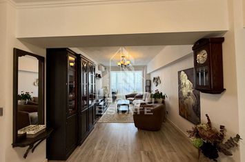 Apartament 3 camere, renovat, vedere panoramica, zona Simion Barnutiu anunturi imobiliare Timis