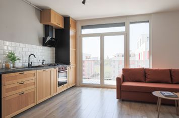Apartament 3 camere de vanzare UTA - Arad anunturi imobiliare Arad