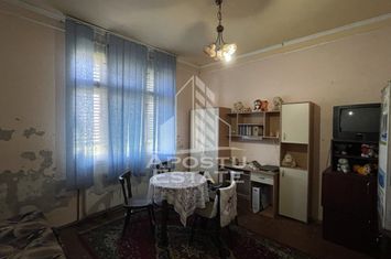 Casa individuala langa Centrul Comercial Alfa Dambovita anunturi imobiliare Timis