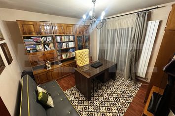 Apartament 3 camere de vanzare ROVINE - Dolj anunturi imobiliare Dolj