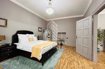 Apartament exclusivist, etaj intermediar situat in Piata Maria anunturi imobiliare Timis