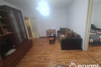 Apartament 2 camere de vanzare CENTRU - Prahova anunturi imobiliare Prahova