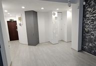 800 €, Apartament 4 camere