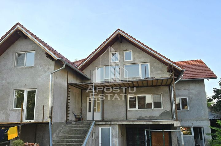 Cladire individuala/pensiune in Curtici, zona centrala. anunturi imobiliare Arad