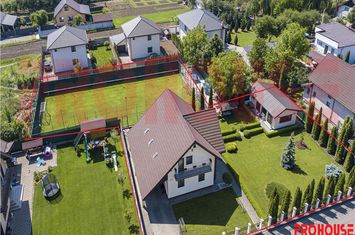 Casă - 5 camere de vanzare CENTRAL - Bacau anunturi imobiliare Bacau