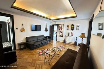 B-dul Carol I, 93 mp utili, stradal, etaj 6 din 7, amenajat, 2 bai anunturi imobiliare Bucuresti