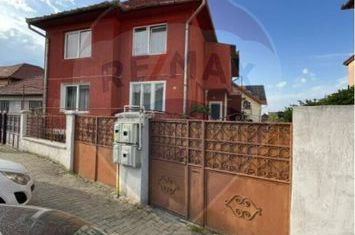 Vila de vanzare in Selimbar-Comision 0% la Cumparare anunturi imobiliare Sibiu