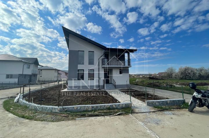 Vilă - 4 camere de vanzare SNAGOV - Bucuresti anunturi imobiliare Bucuresti