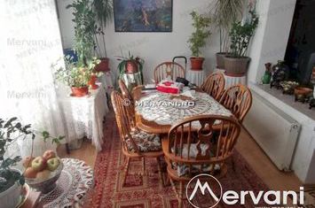 Casă - 8 camere de vanzare CORNU - Prahova anunturi imobiliare Prahova