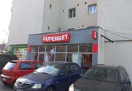 350.000 €, Spațiu comercial