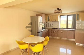 Casa de inchiriat cu 4 camere in Grigorescu anunturi imobiliare Bihor