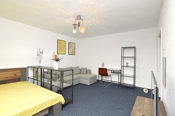 Garsonieră de inchiriat DECEBAL - Bucuresti anunturi imobiliare Bucuresti
