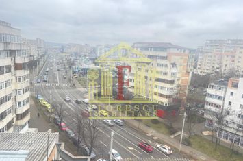 Apartament cu 4 camere , 3 balcoane , 2 bai ! Pacurari ! anunturi imobiliare Iasi