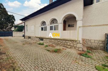 Casă - 5 camere de vanzare CENTRAL - Alba anunturi imobiliare Alba