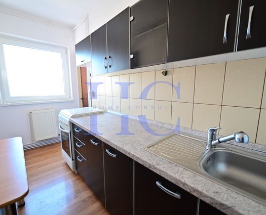 Apartament 2 camere Vasile Aaron, 55 mp