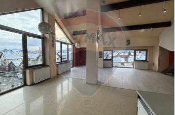 Spațiu de birou luminos în clădire modernă anunturi imobiliare Sibiu