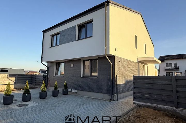 Casă - 3 camere de vanzare SANPETRU - Brasov anunturi imobiliare Brasov