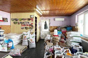 Spatiu comercial de inchiriat in Oncea anunturi imobiliare Bihor