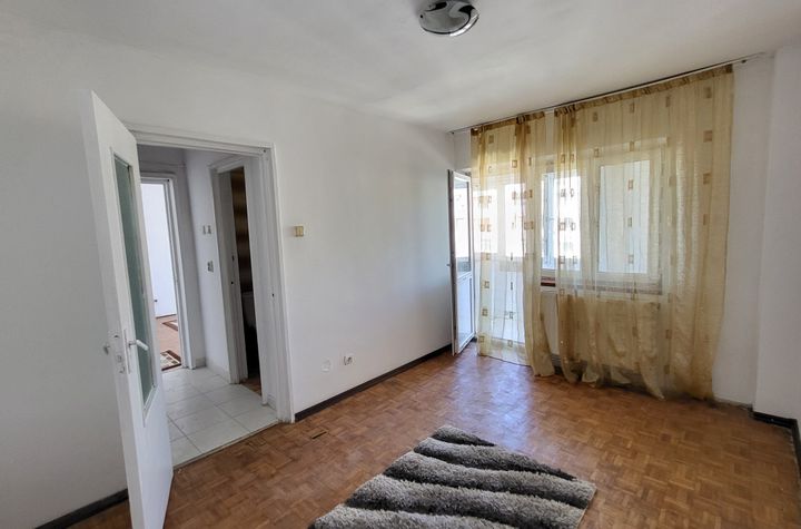 Apartament 2 camere de vanzare TARGU-JIU - Gorj anunturi imobiliare Gorj