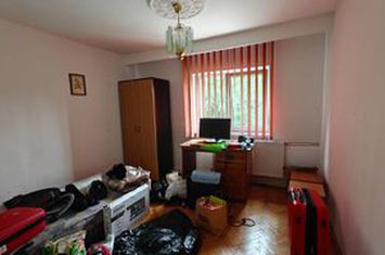 Apartament 2 camere, decomandat, etaj intermediar, Godeanu anunturi imobiliare Cluj