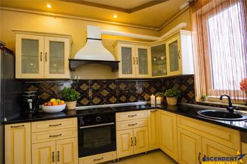 Apartament 3 camere de inchiriat AVANTGARDEN - Brasov anunturi imobiliare Brasov