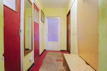 Apartament de vanzare Iasi 4 camere decomandate-zona Dacia-Str. Tabacului, etaj 1 anunturi imobiliare Iasi