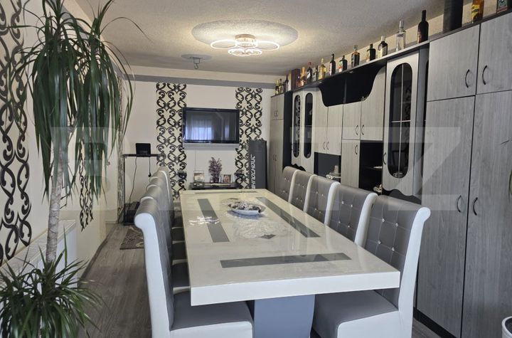 Apartament 3 camere de vanzare SATU MARE - Satu Mare anunturi imobiliare Satu Mare