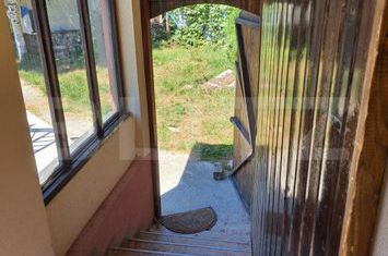 Vilă - 4 camere de vanzare BACAU - Bacau anunturi imobiliare Bacau