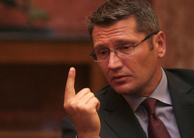 12% din buget pentru străzi şi 10% pentru locuinţe în sectorul 3