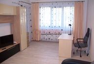 450 €, Garsonieră
