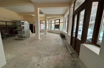 Spațiu comercial de inchiriat CENTRAL - Bihor anunturi imobiliare Bihor