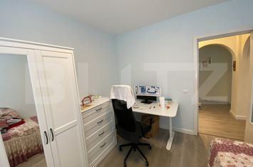 Apartament 3 camere de vanzare ZALAU - Salaj anunturi imobiliare Salaj