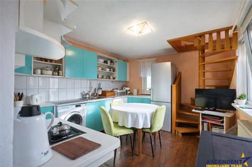 Casă - 4 camere de vanzare CENTRAL - Covasna anunturi imobiliare Covasna