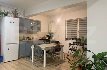 Apartament 3 camere de vanzare BACIU - Cluj anunturi imobiliare Cluj