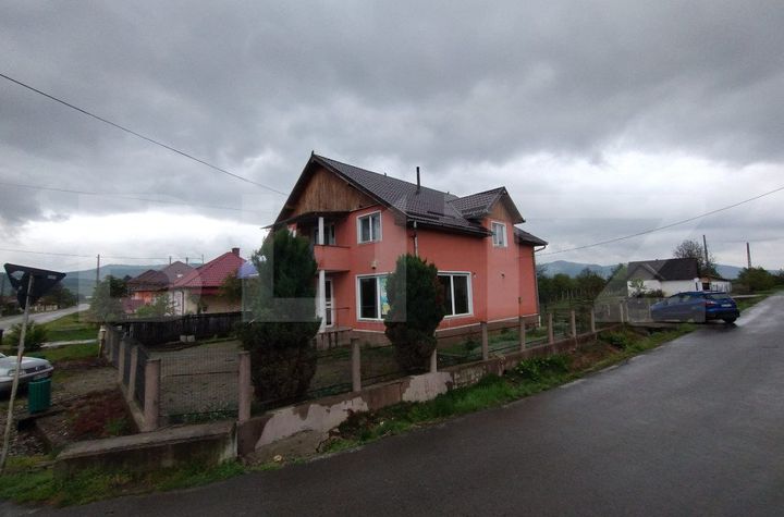 Vilă - 5 camere de vanzare BISTRITA - Bistrita-Nasaud anunturi imobiliare Bistrita-Nasaud