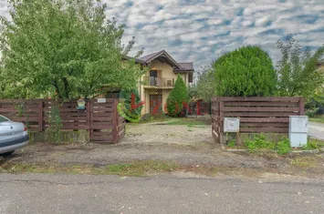 Vilă - 3 camere de vanzare BALOTESTI - Bucuresti anunturi imobiliare Bucuresti