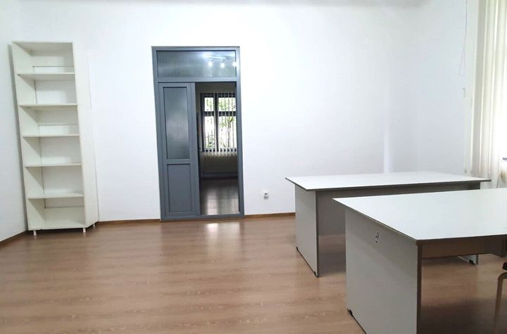 Inchiriez birou in casa de 2 camere pe Eremia Grigorescu in Grigorescu! anunturi imobiliare Cluj