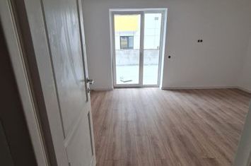 Apartament 2 camere de vanzare TARGU MURES - Mures anunturi imobiliare Mures