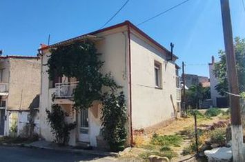 Casă două niveluri 143 mp în Νιγρίτα anunturi imobiliare Grecia